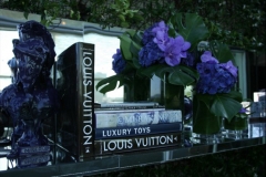LVVanityFair480_2